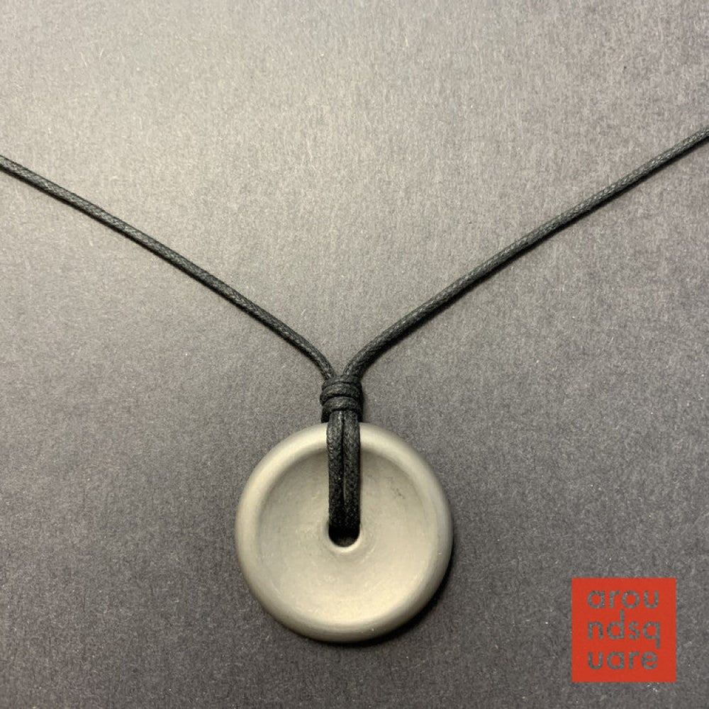 AroundSquare Mini Wearable Deadeye Contact Coin-MINI - Pendant Version of a Manipulation, Worry Stone - YoYoSam