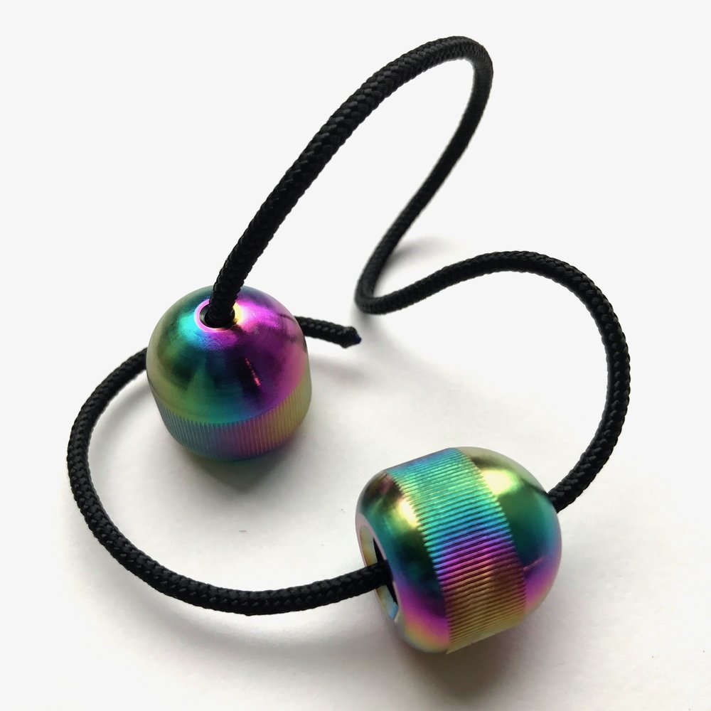 AroundSquare Titan Titanium Begleri
